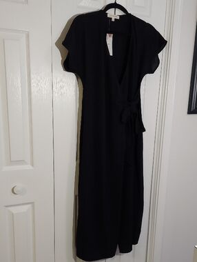 Joie de Vivre Dress, NEW! Size M, Black Midi, Wrap, Sash Tie, Leg Vent